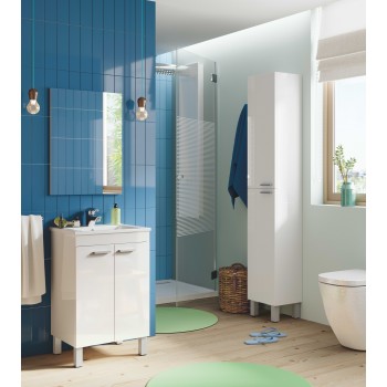 Badezimmerschrank auf dem...